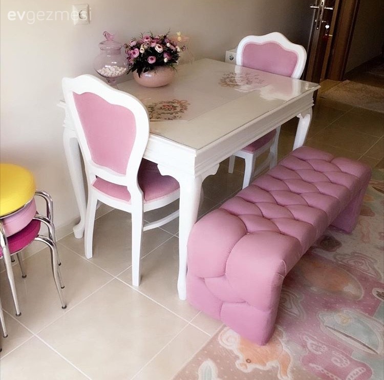 Sibel hanımın her odasında farklı dekora sahip, stil sahibi evi..