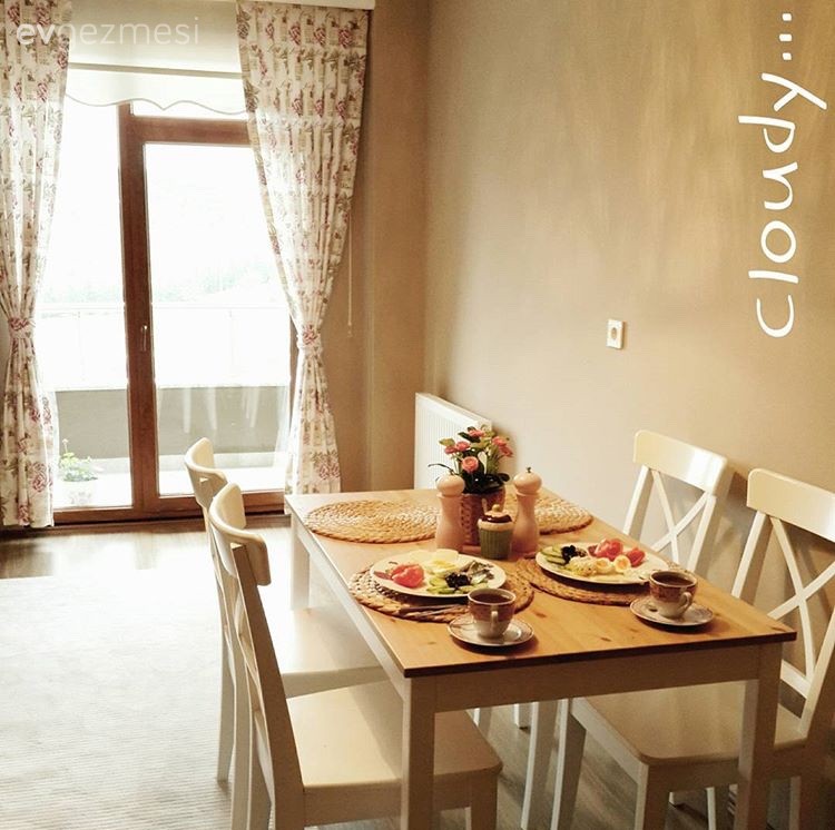 Mutfak, Mutfak masası, Perde