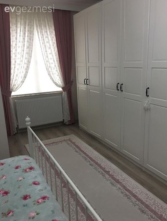 Halı, Pembe, Perde, Yatak Odası