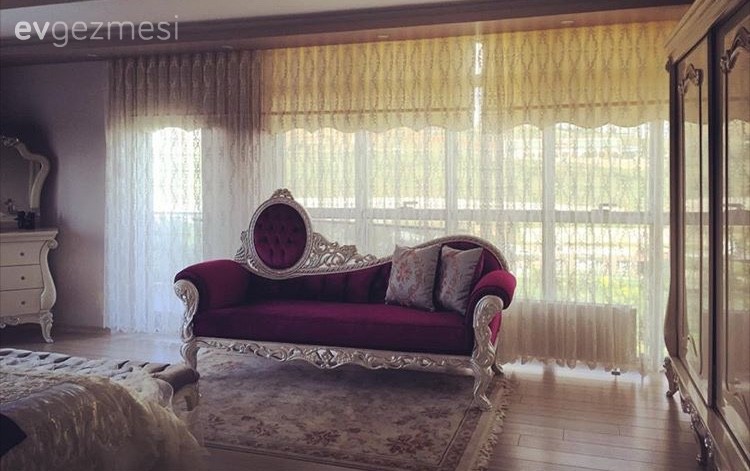 Bordo, Perde, Yatak Odası