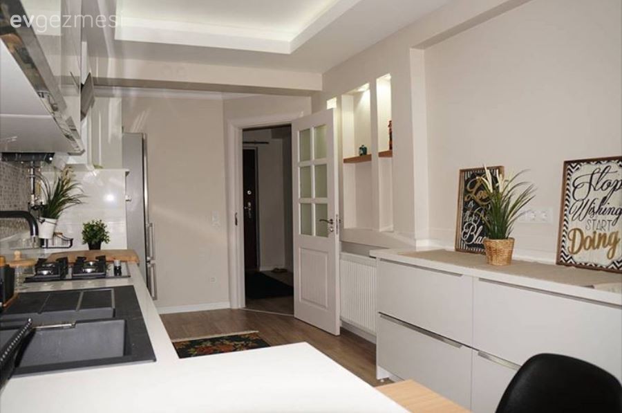 Mehtap hanımın naturel esintili modern mutfağı..