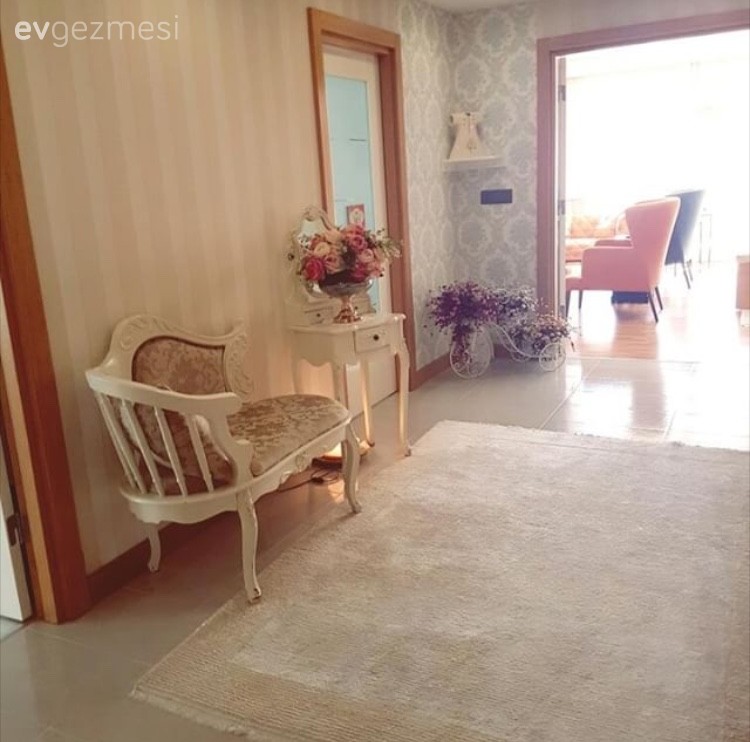 Antre, Berjer, Halı, Hol