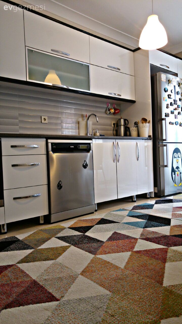 Beyaz mutfak, Halı, Mutfak