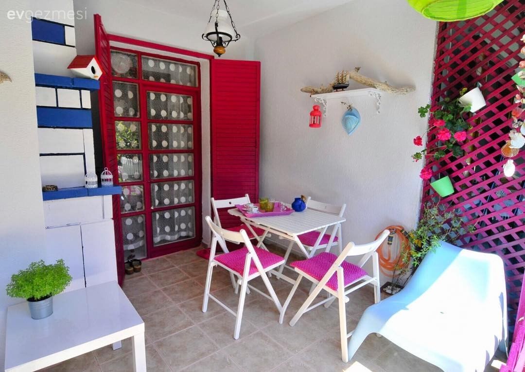 Bu Yazlık Ev, Türk Filmlerindeki Pembe Panjurlu Ev Hayalinin Vücut Bulmuş Hali