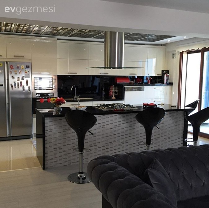 Beyaz, Mutfak, Siyah