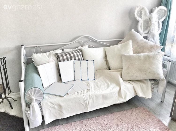 Nur hanımın kendi yenilediği nostaljik stil evi..