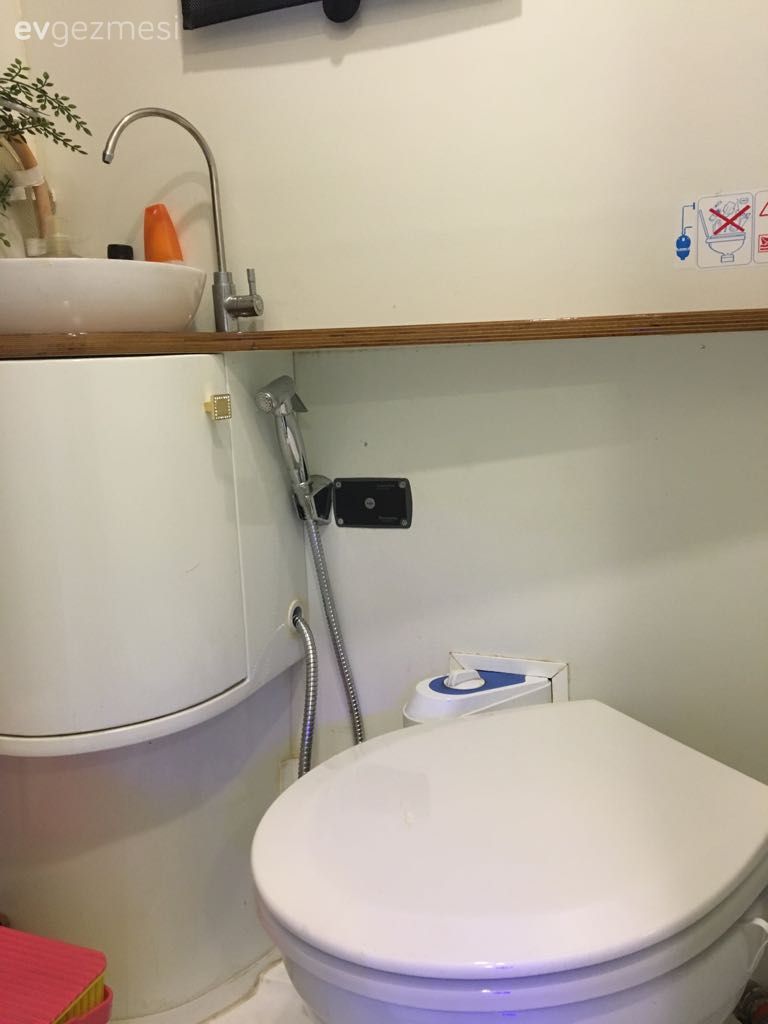 Bu karavan, tekerlekler üzerinde minik bir ev.