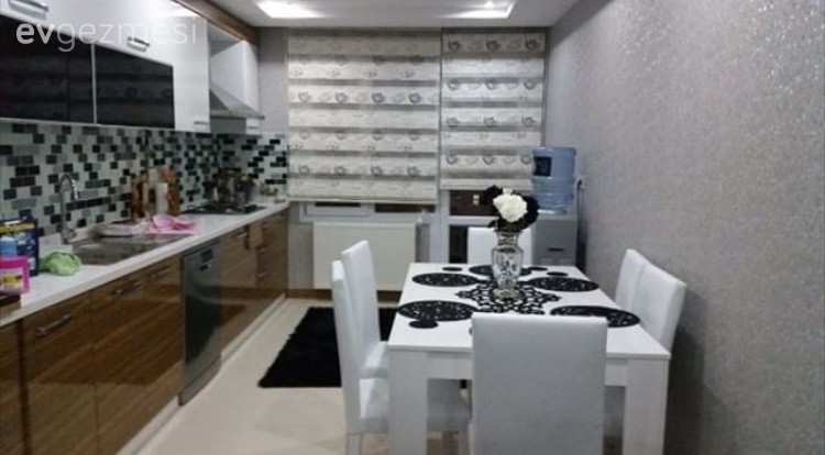 Mutfak, Mutfak masası