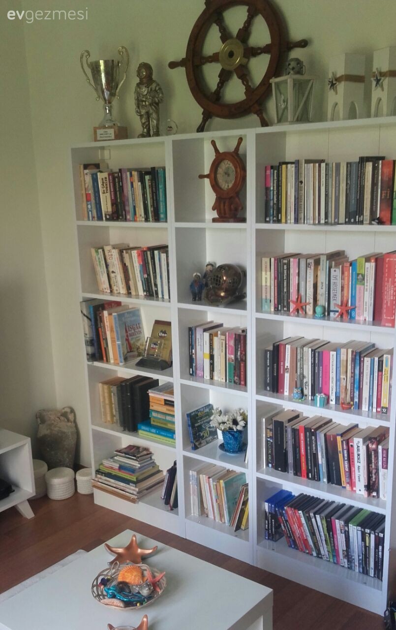 Dekoratif Objeler, Kitaplık, Oturma Odası