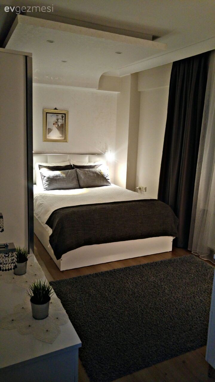 Abajur, Fon perde, Halı, Yatak Odası, Perde, Aydınlatma