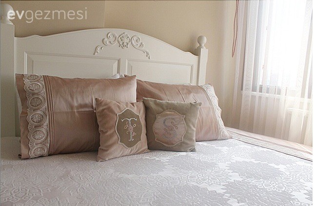 Seda Hanım'ın doğal tonlardaki huzur verici evi