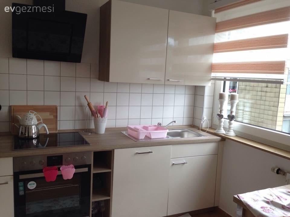 Mutfak, Pembe, Perde