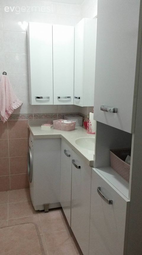 Ev sahiplerimizin bolca emeği ile tadilattan çıkan bir ev..