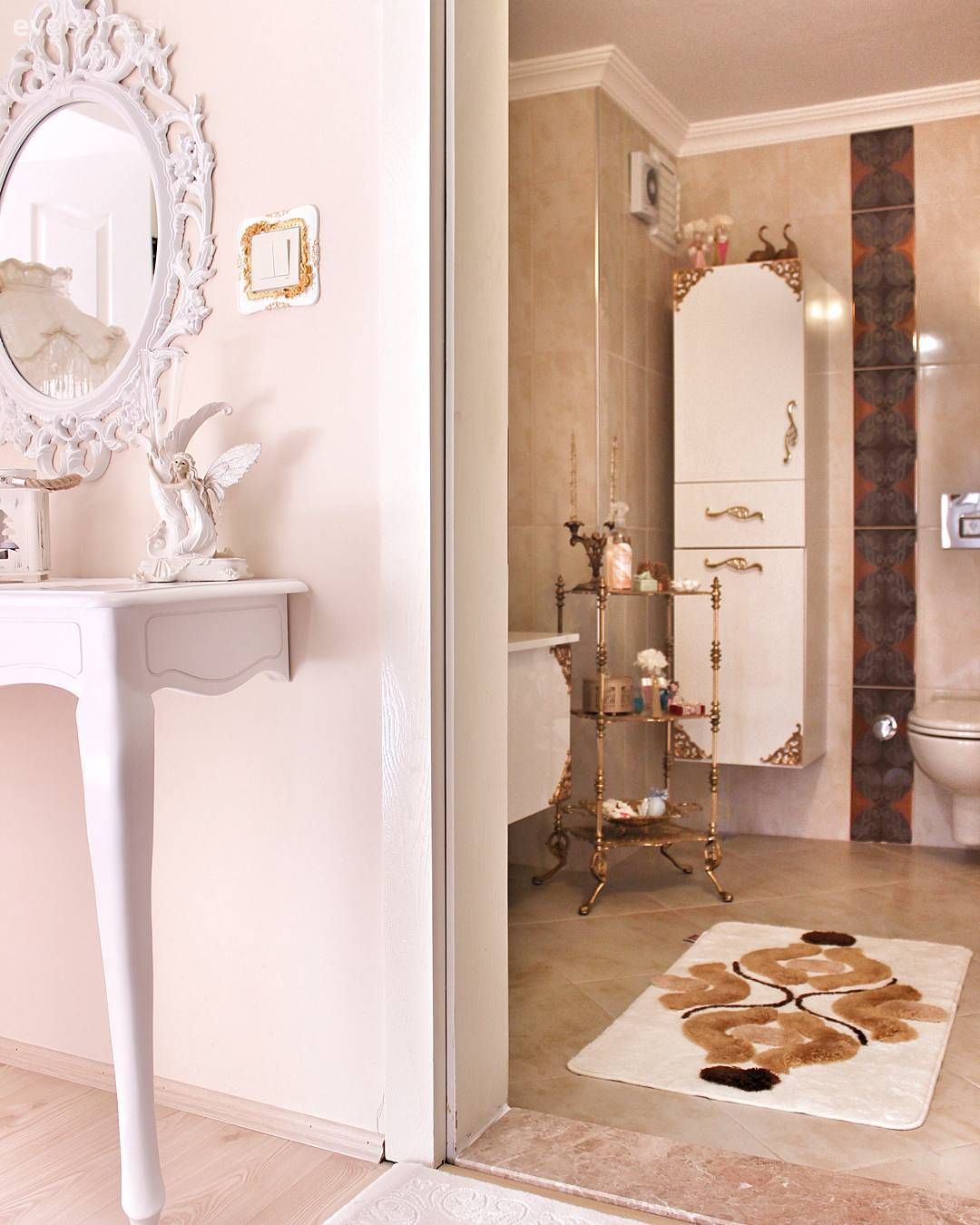 Biraz Country Biraz Klasik: Bu Keyifli Evin Dekoru Pek Zarif!