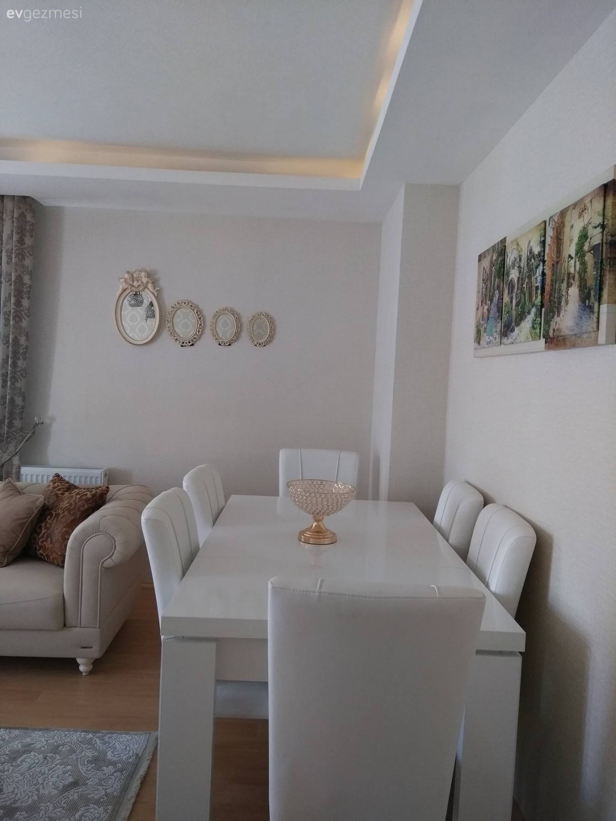 Krem, Salon, Yemek Odası