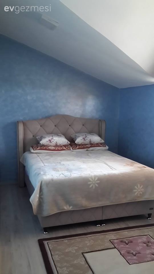 Çatı katı, Mavi, Yatak Odası
