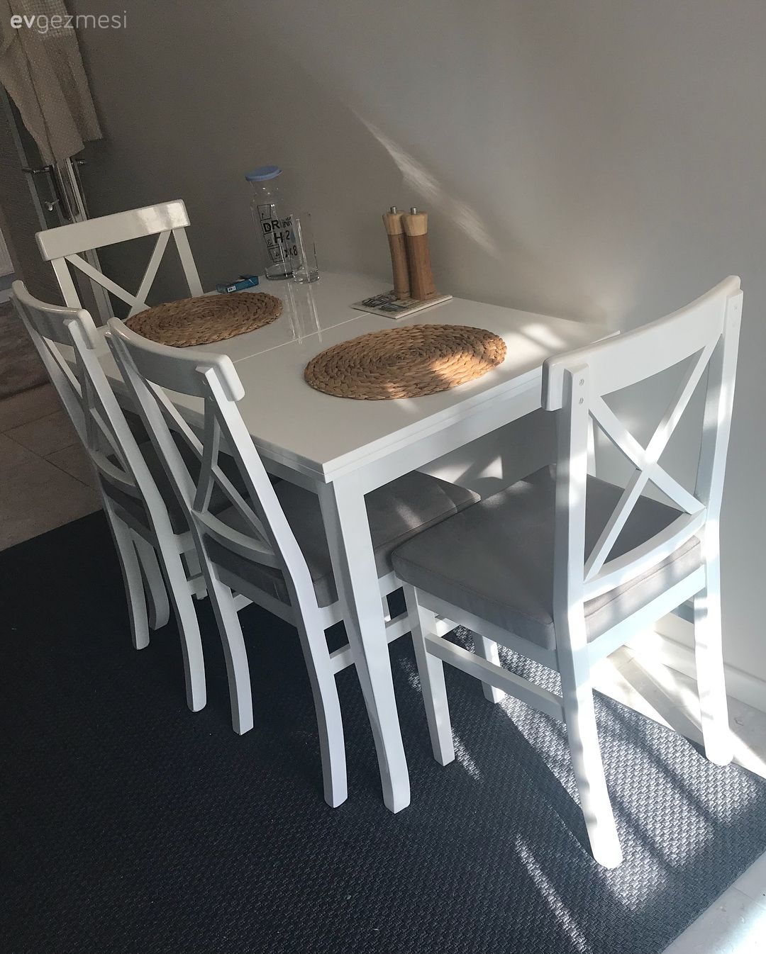 Bu Modern Stil Dekor Grinin Nüanslarıyla Sade ve Keyifli