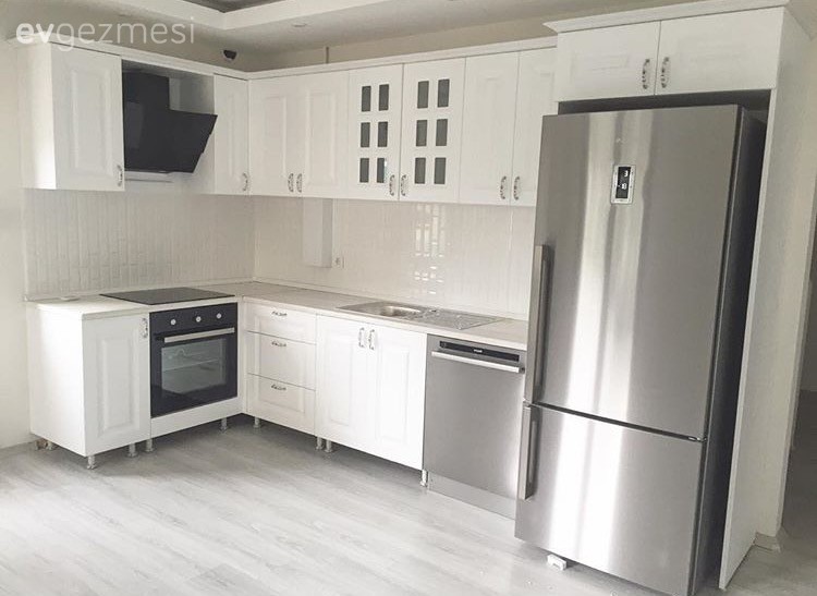 Modern ve klasiğin harmanı, göz alıcı bir ev..