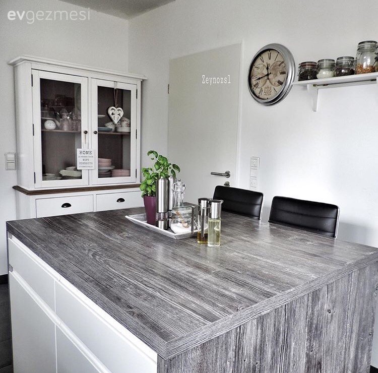 Gri, Mutfak, Ada mutfak