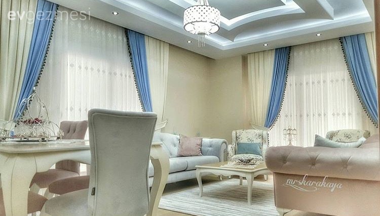 Fon perde, Mavi, Orta sehpa, Pembe, Salon, Perde