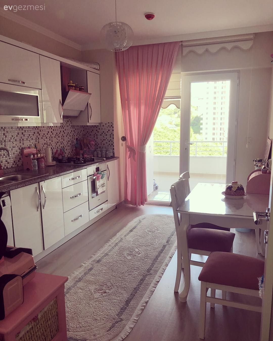 Pastel tonlar, zarif detaylar. Gülşah hanımın evinden..