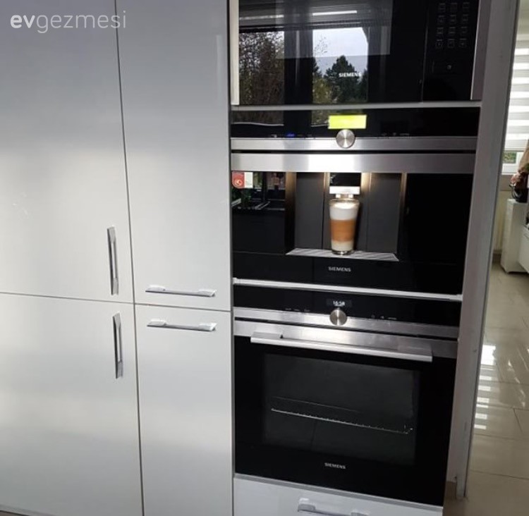 Modern stilde, şık bir mutfak. Özlem hanımın mutfağı!