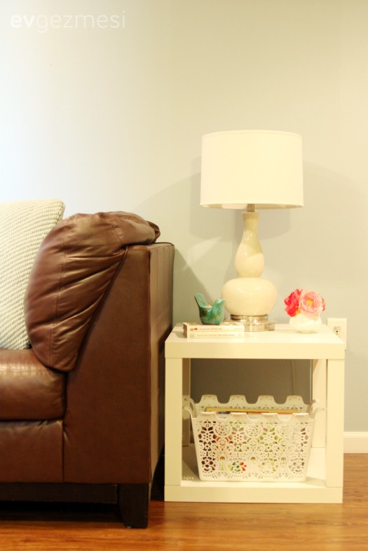Küçük bir hileyle, Ikea Lack sehpayı daha kullanışlı ve farklı yapın!