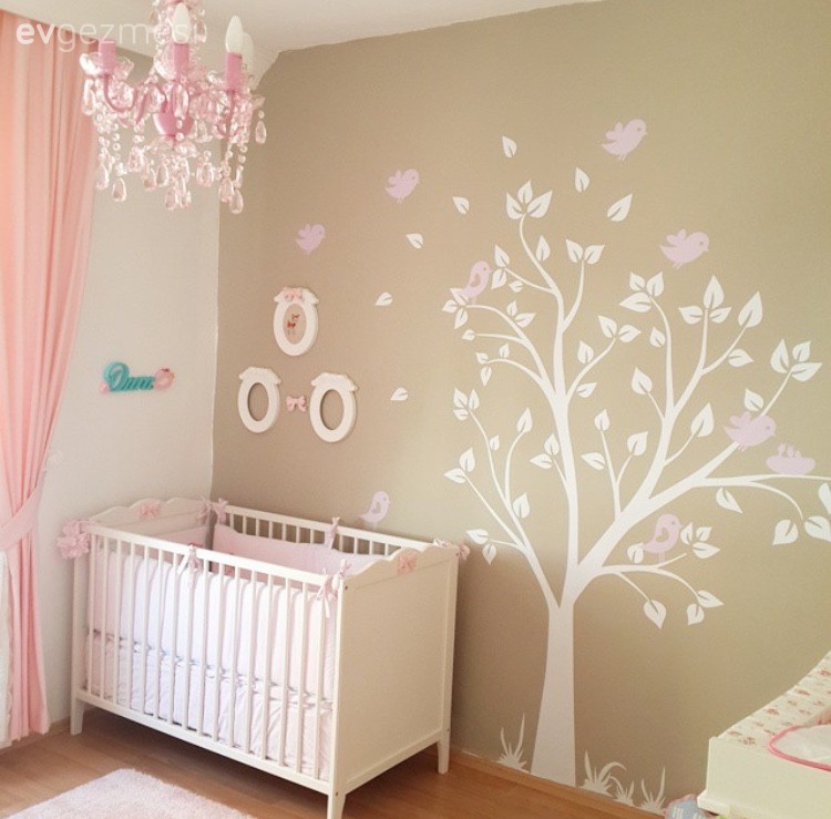 Çocuk Odası, Duvar dekorasyonu, Pembe