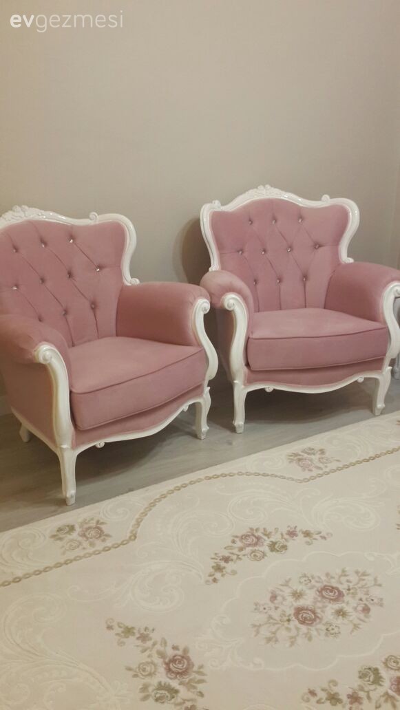 Nostaljik esintilerle, zarif ve cıvıl cıvıl: Aslı hanımın evi..