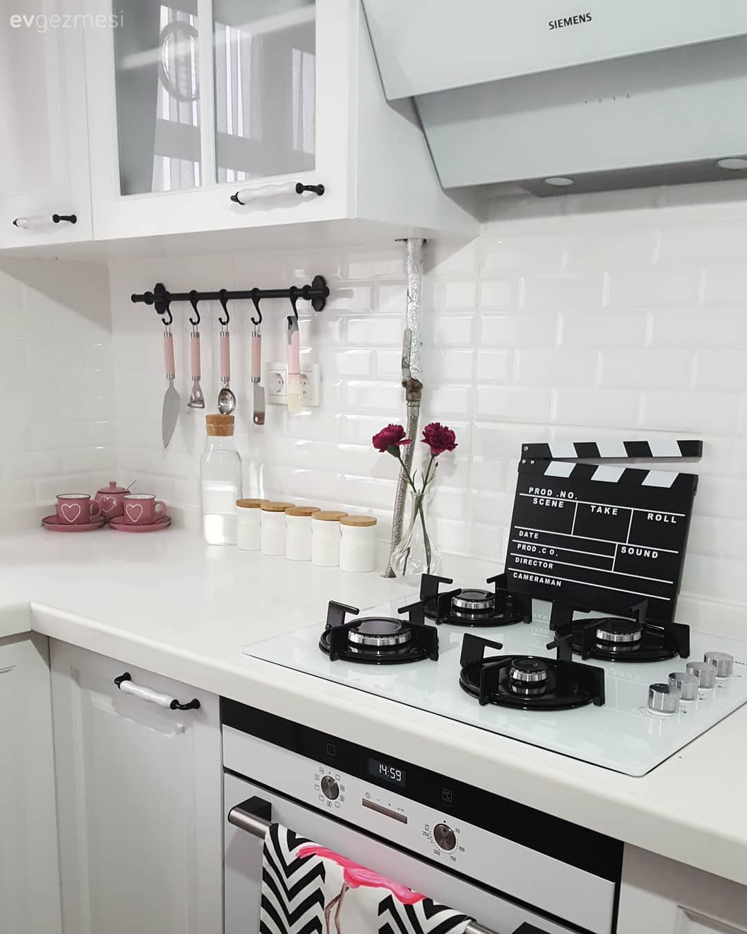 Tadilat sonrası hem tatlı, hem kullanışlı. Özge hanımın mutfağı..