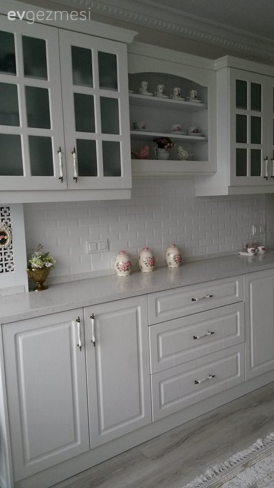 Altın, Beyaz mutfak, Country mutfak, Mutfak