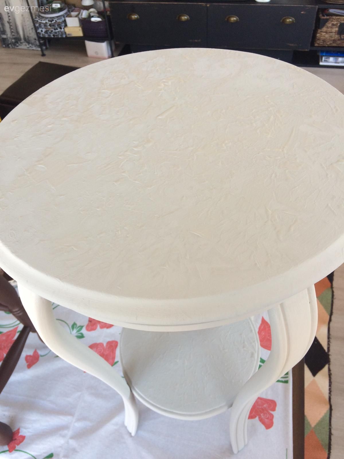 Bu Mutlu Evin Dekorasyonu Kişisel Dokunuşlar, El Emeği Parçalarla Dolu