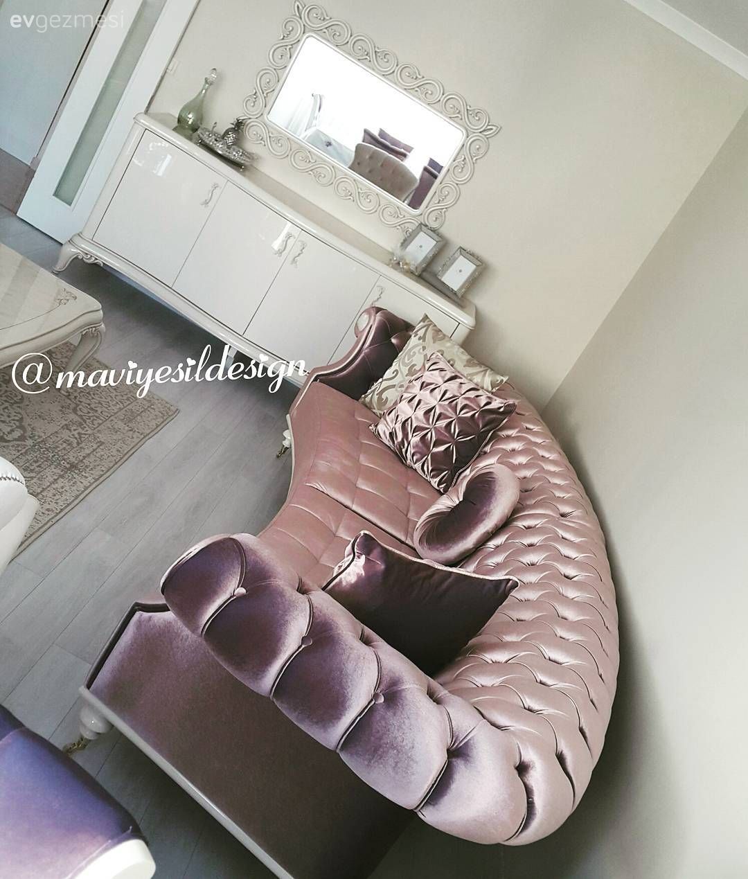 Ne abartılı, ne sade. Şeyda hanımın klasik esintili evi..