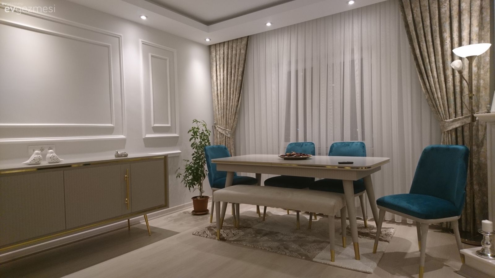 Salon detayları için önerileri bekliyorum