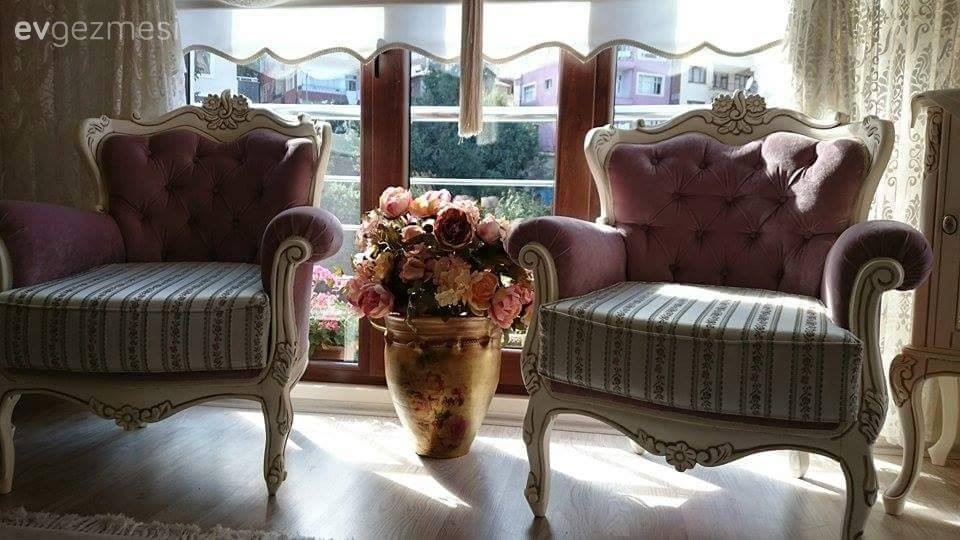 25 senelik mobilyaların hayat bulduğu antik şıklıkta bir ev..