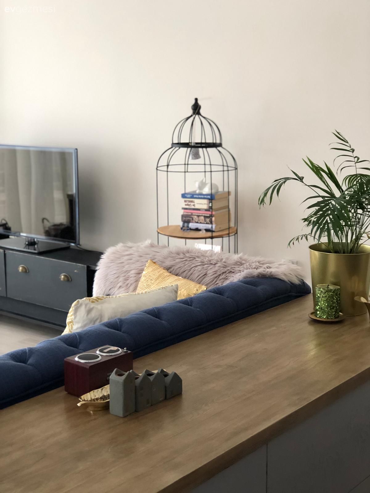 Bu Mutlu Evin Dekorasyonu Kişisel Dokunuşlar, El Emeği Parçalarla Dolu