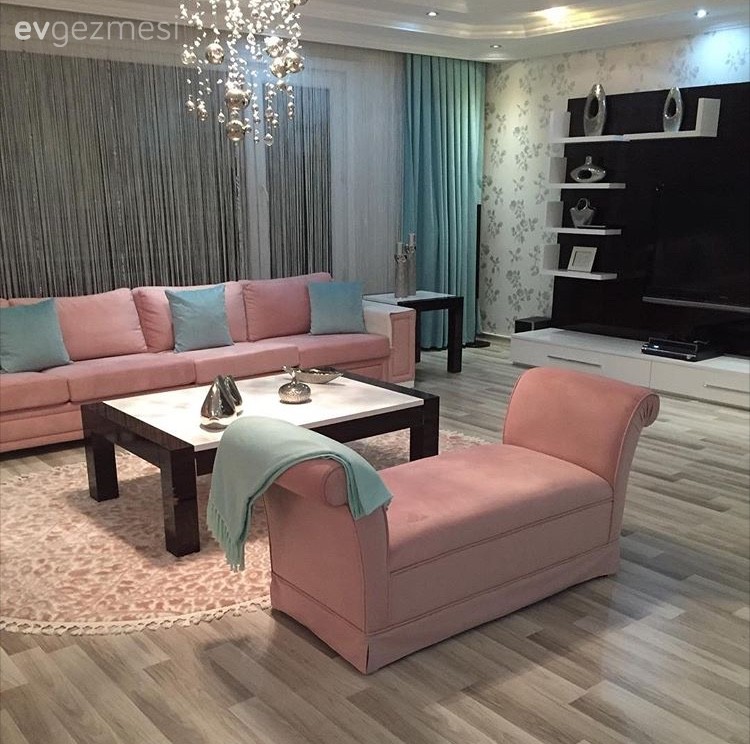 Aydınlatma, Fon perde, Köşe koltuk, Mavi, Pembe, Puf, Salon, Tv ünitesi, Perde