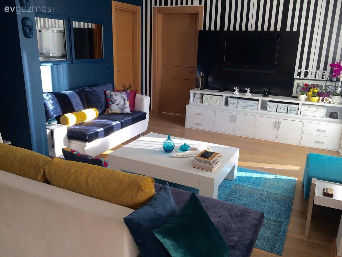 Halı, Mavi, Orta sehpa, Salon, Siyah- Beyaz, Tv ünitesi