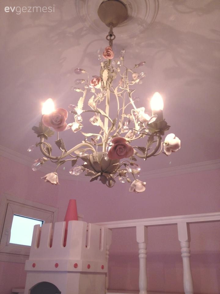 Çocuk Odası, Pembe