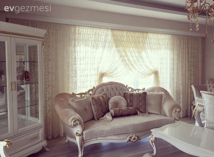 Sibel hanımın her odasında farklı dekora sahip, stil sahibi evi..