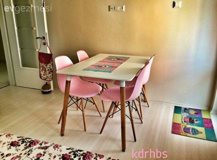 Halı, Mutfak, Mutfak masası, Pembe