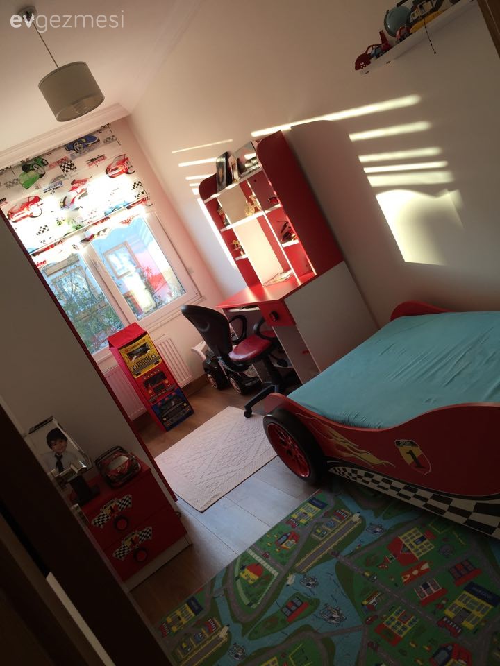 Özge hanımın abartıdan uzak seçimlerle zarif dekoru..