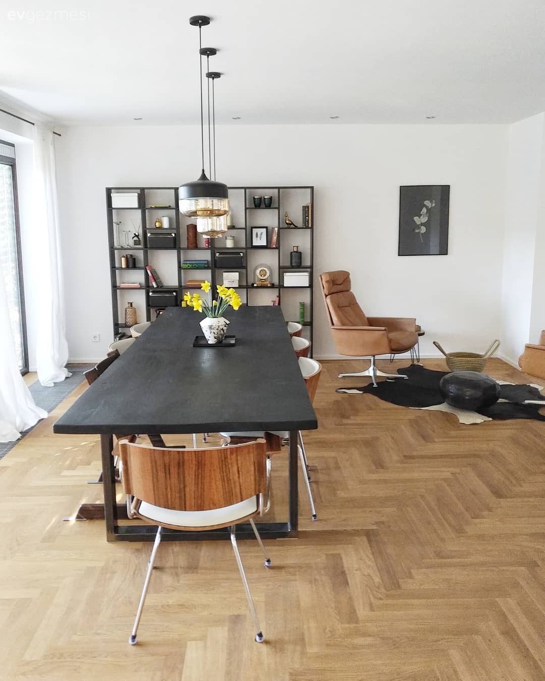 Komple Yenilenen Bu Evde 1960'lar Bugün ile Buluşuyor