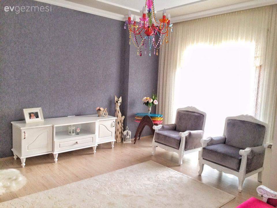 35 senelik üzgün koltukların, renkli ve modern koltuklara dönüşümü..