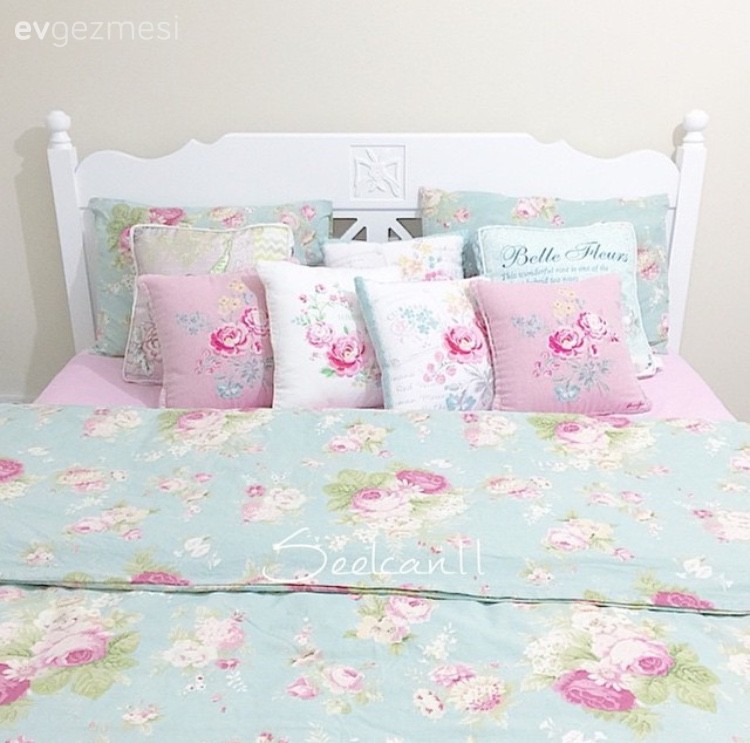 Çiçekli desen, Mavi, Pembe, Yatak Odası, Yatak örtüsü