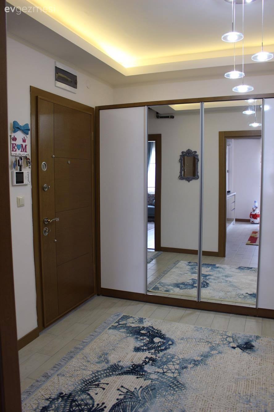 Antre, Halı, Mavi, Vestiyer