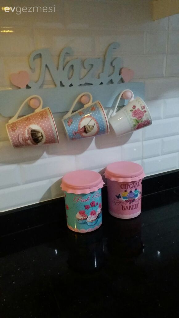 Mutfak aksesuarları, Pembe