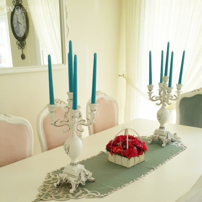 Beyhan hanımın pastel pembe, mavi ve yeşillerle country stil evi.