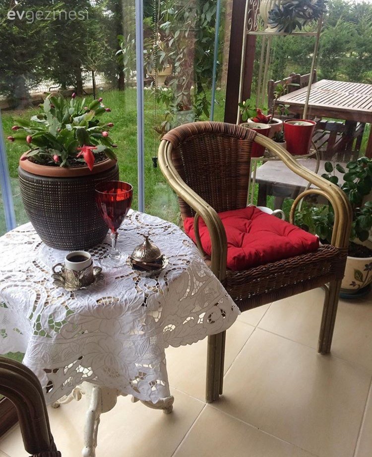 Balkon, Kırmızı, Kış bahçesi