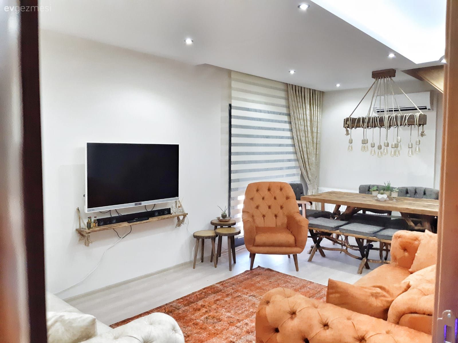 Rustik stilde sıcacık bir salon. Arzuhan hanımın keyifli dekoru..